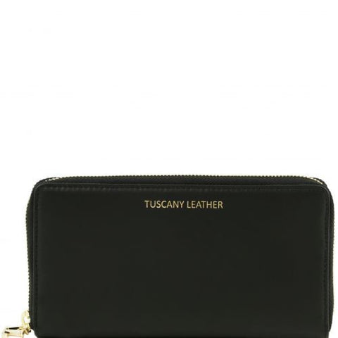 Exclusive 2 compartments Ruga leather wallet for woman with zip closure